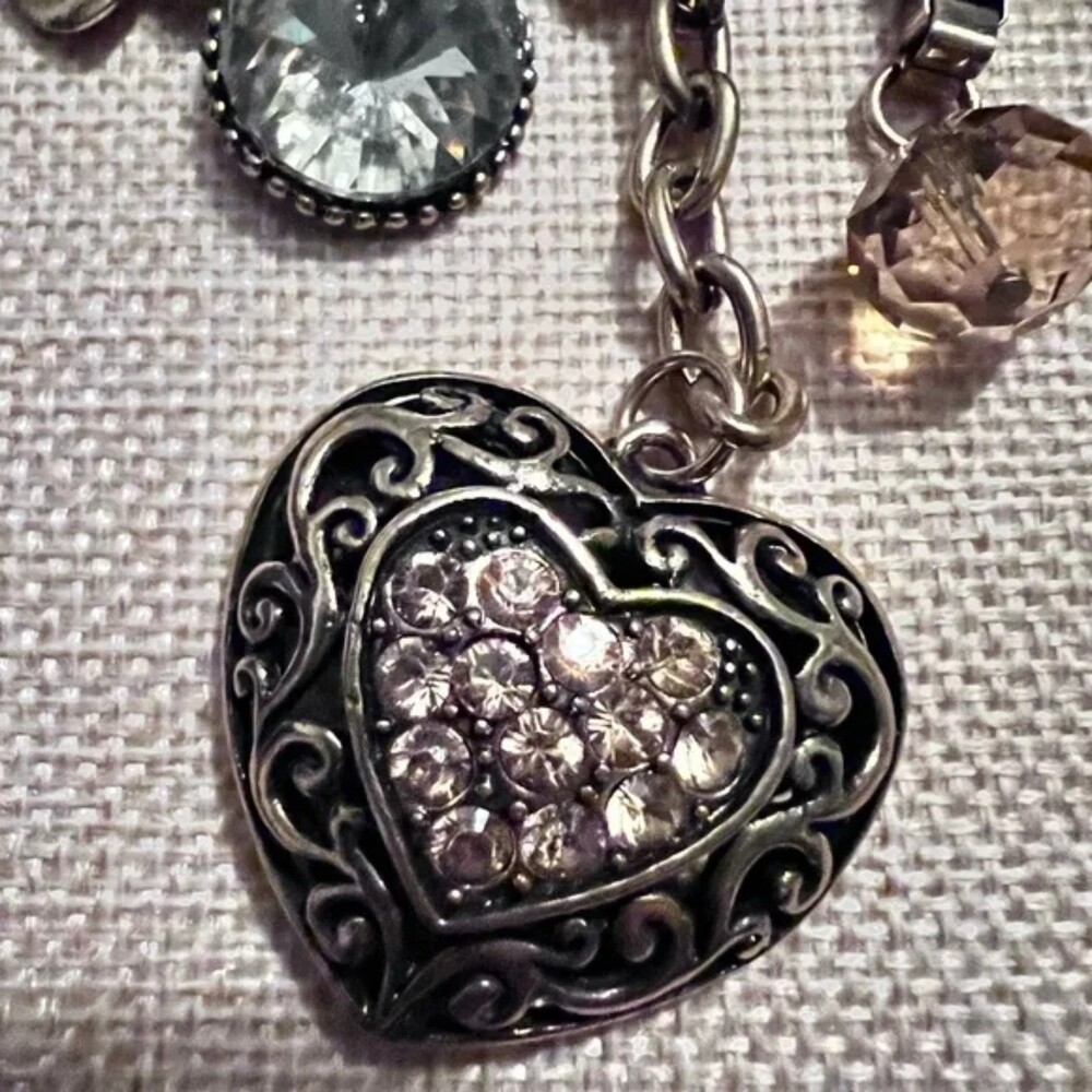 A&A Gold Tone Rolo Chain Charm Necklace 7 Charms 30” 3” Extender